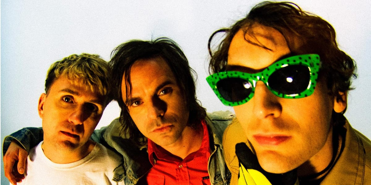 The Zolas live