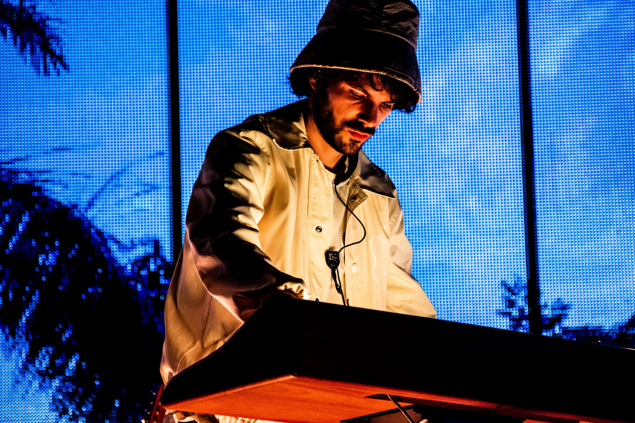 FKJ at PNE Forum - concert review photo