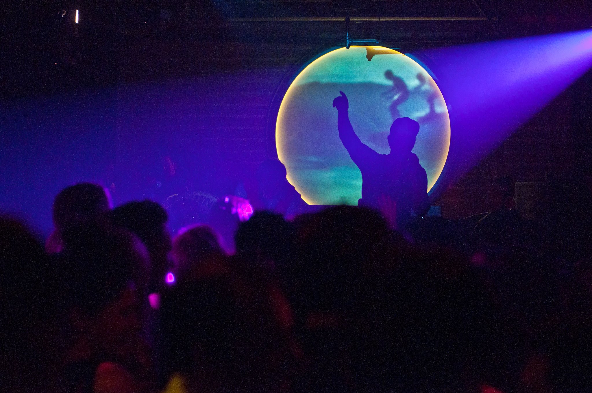 Humans - photo 11