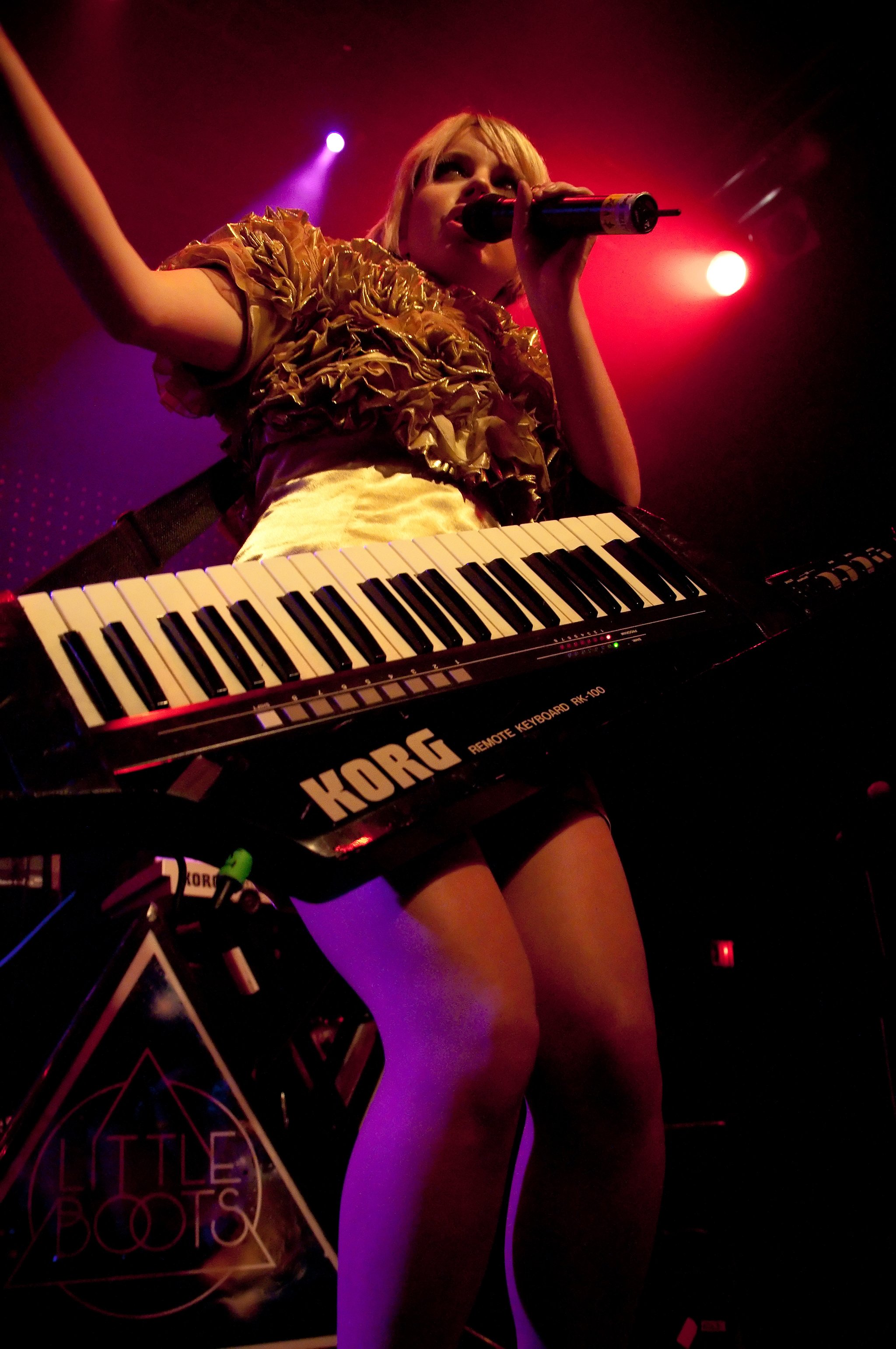 Little Boots - photo 18