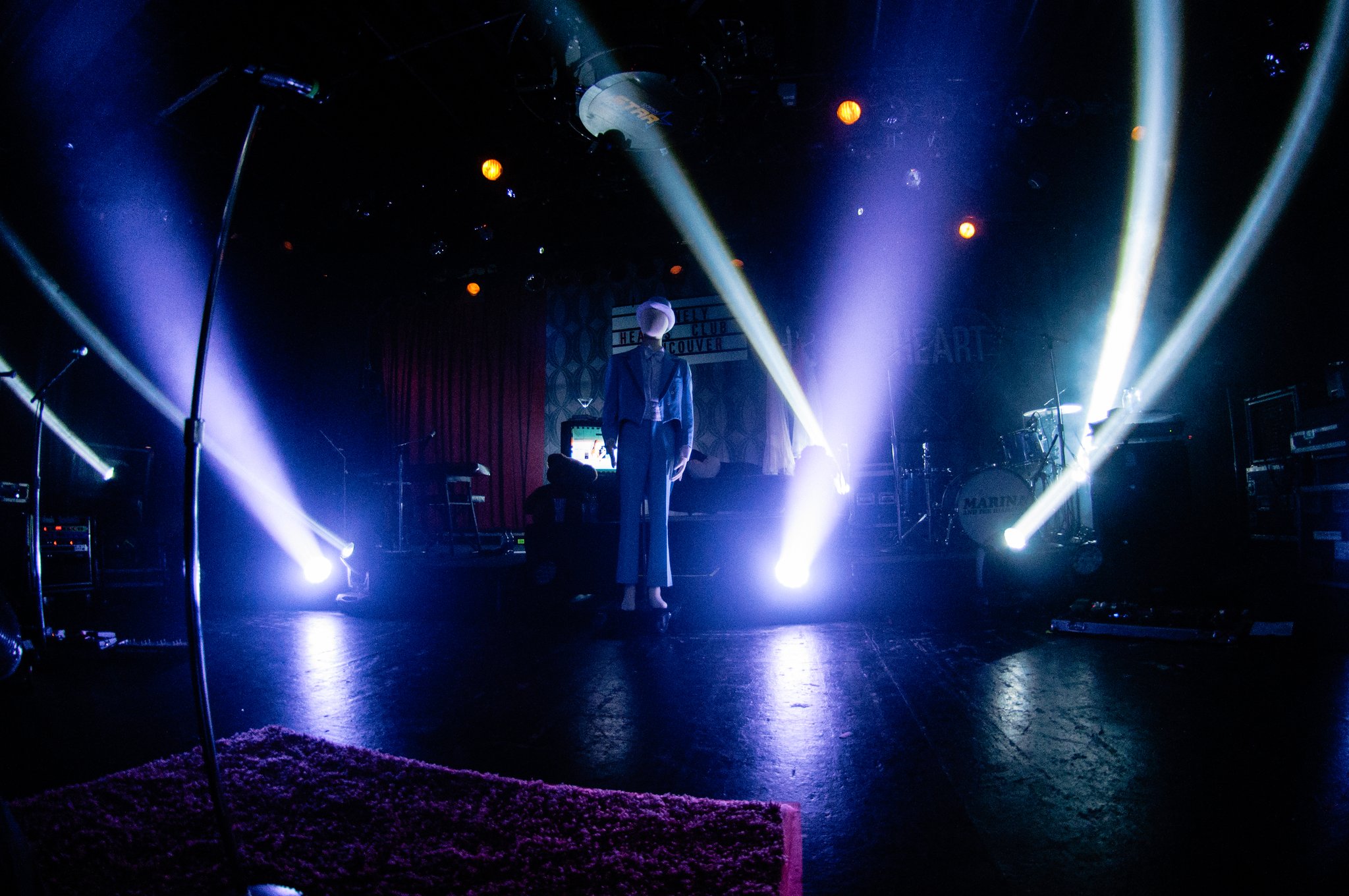 Marina & The Diamonds - photo 3