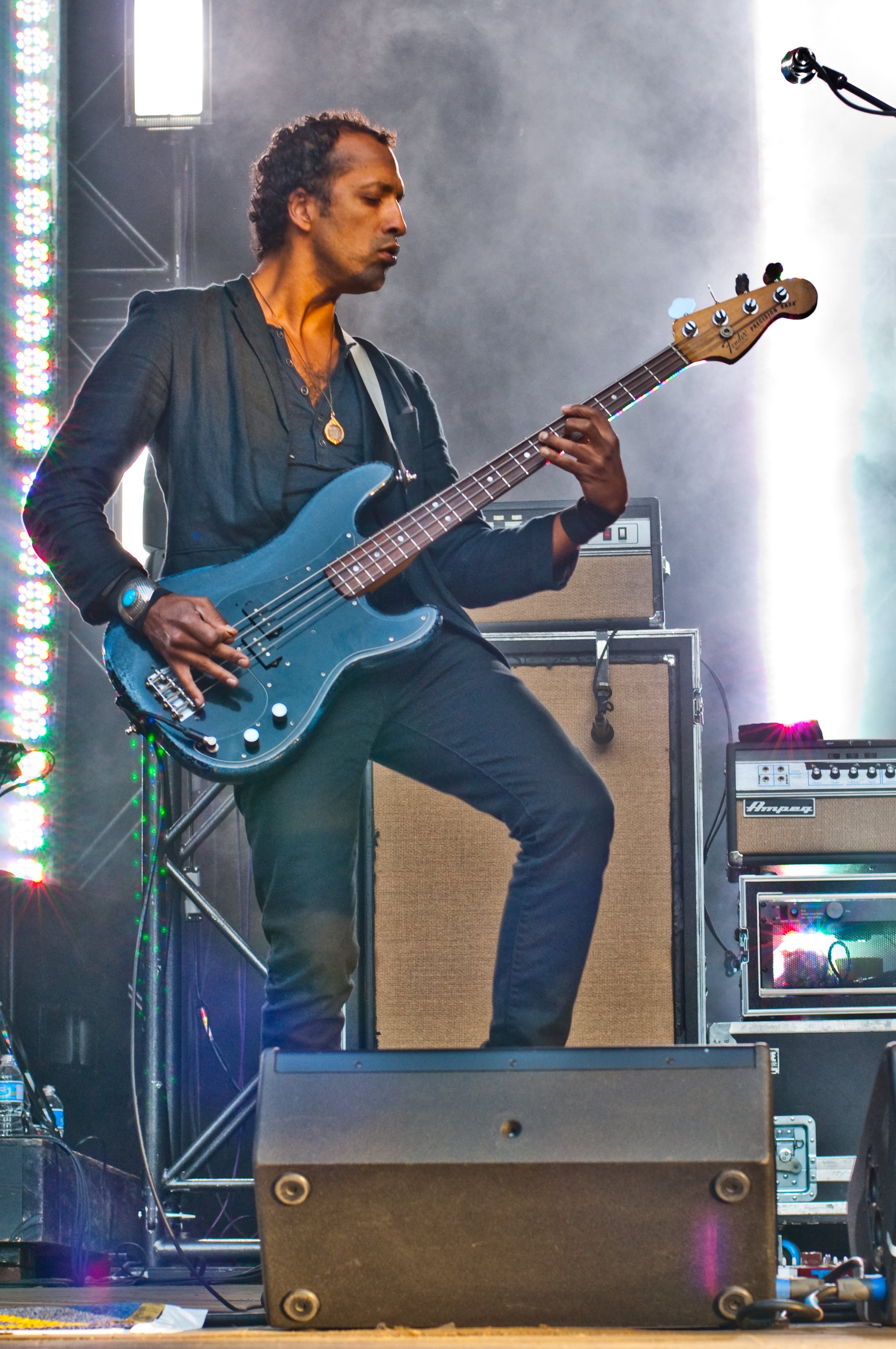 Metric - photo 4