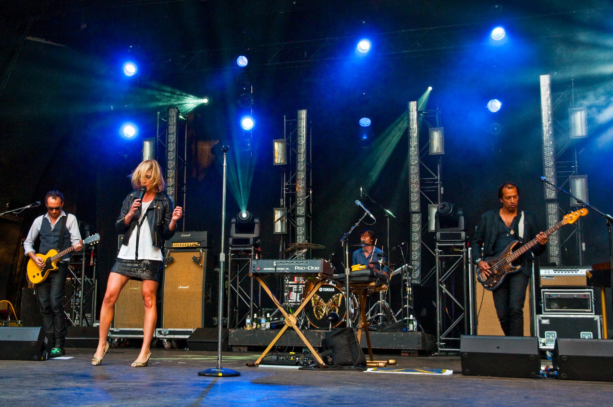 Metric - photo 20