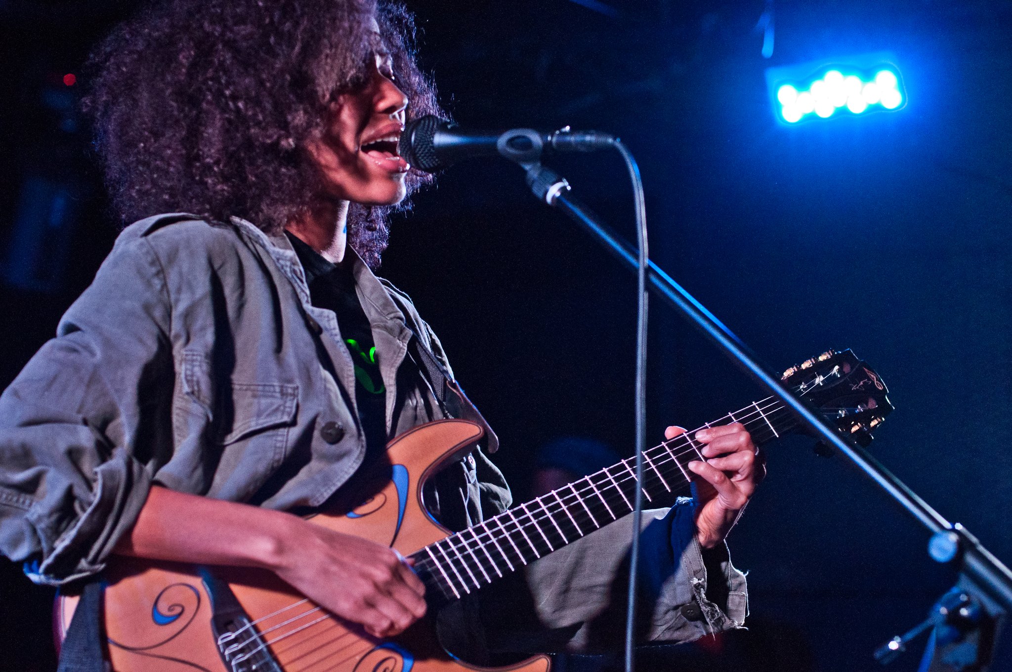 Nneka - photo 21