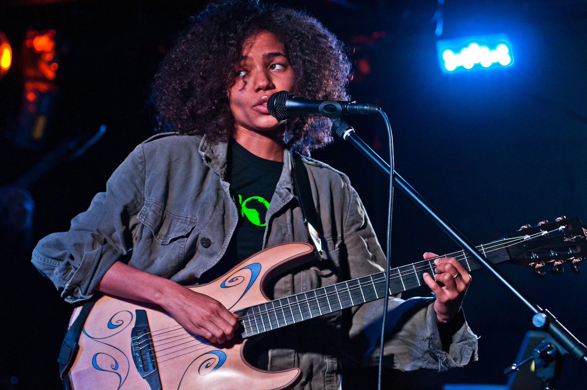 Nneka - photo 24