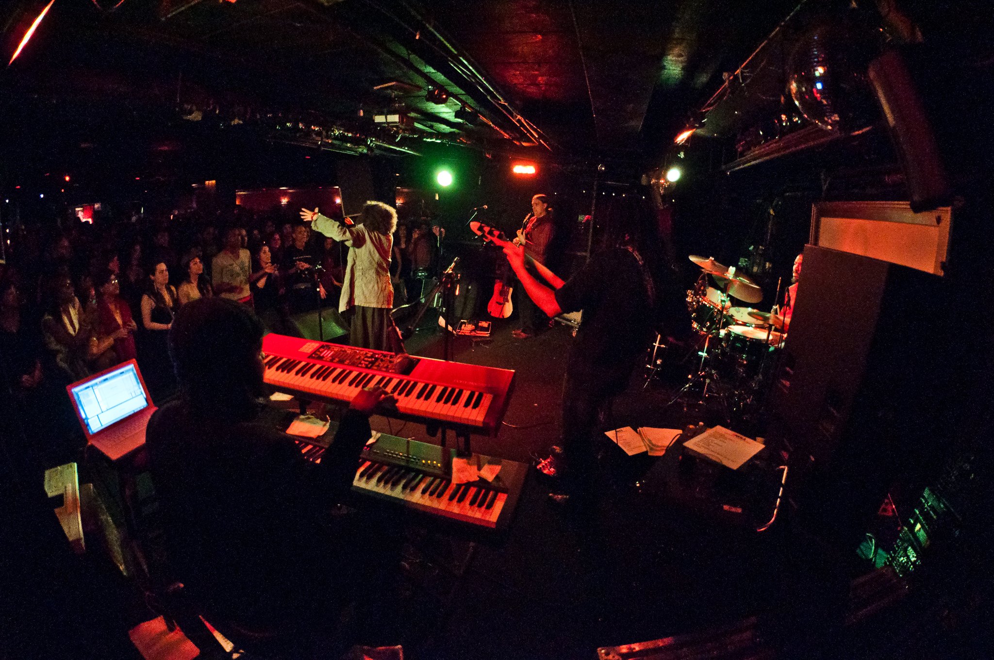 Nneka - photo 27