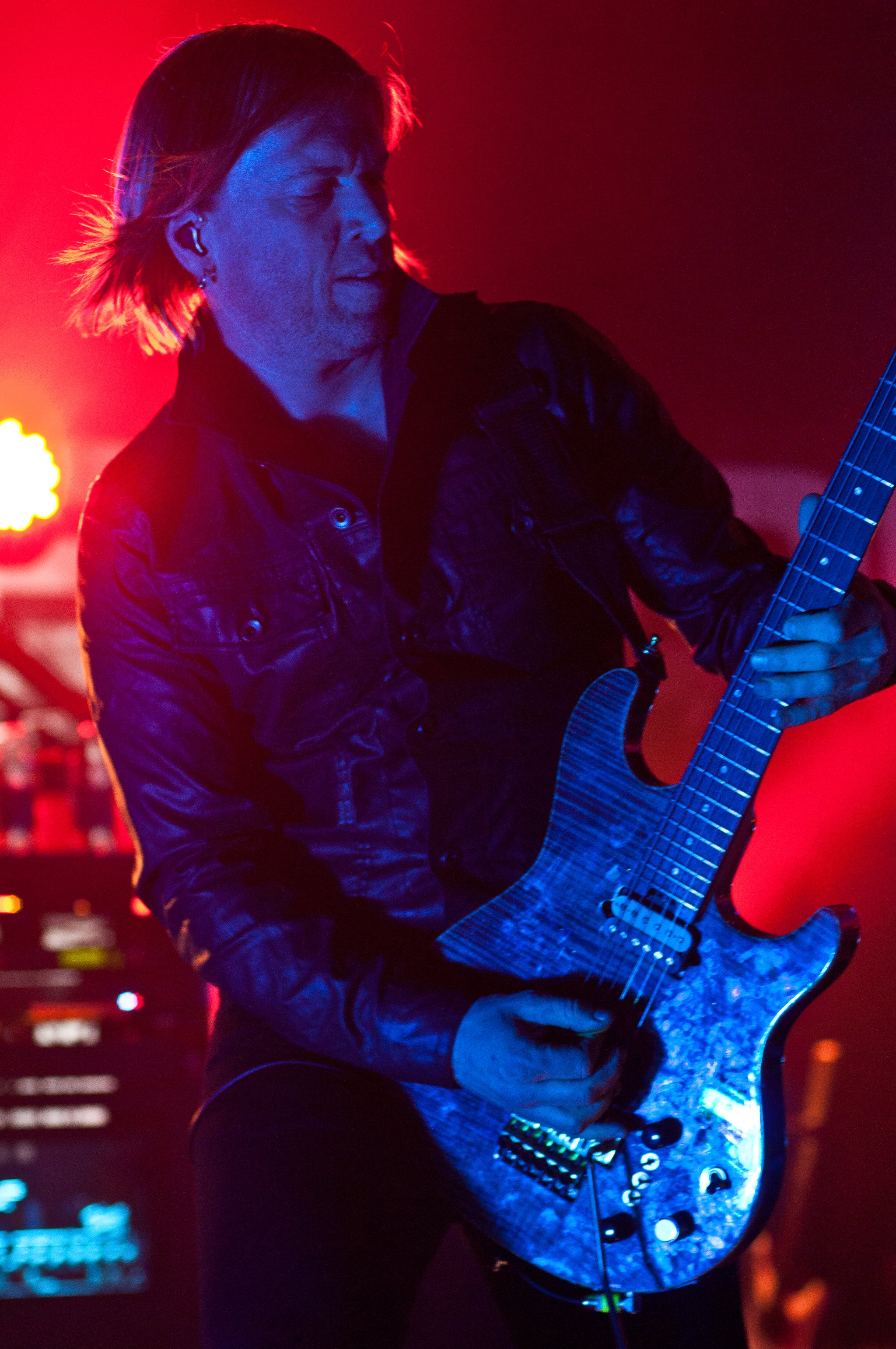 Pendulum - photo 15