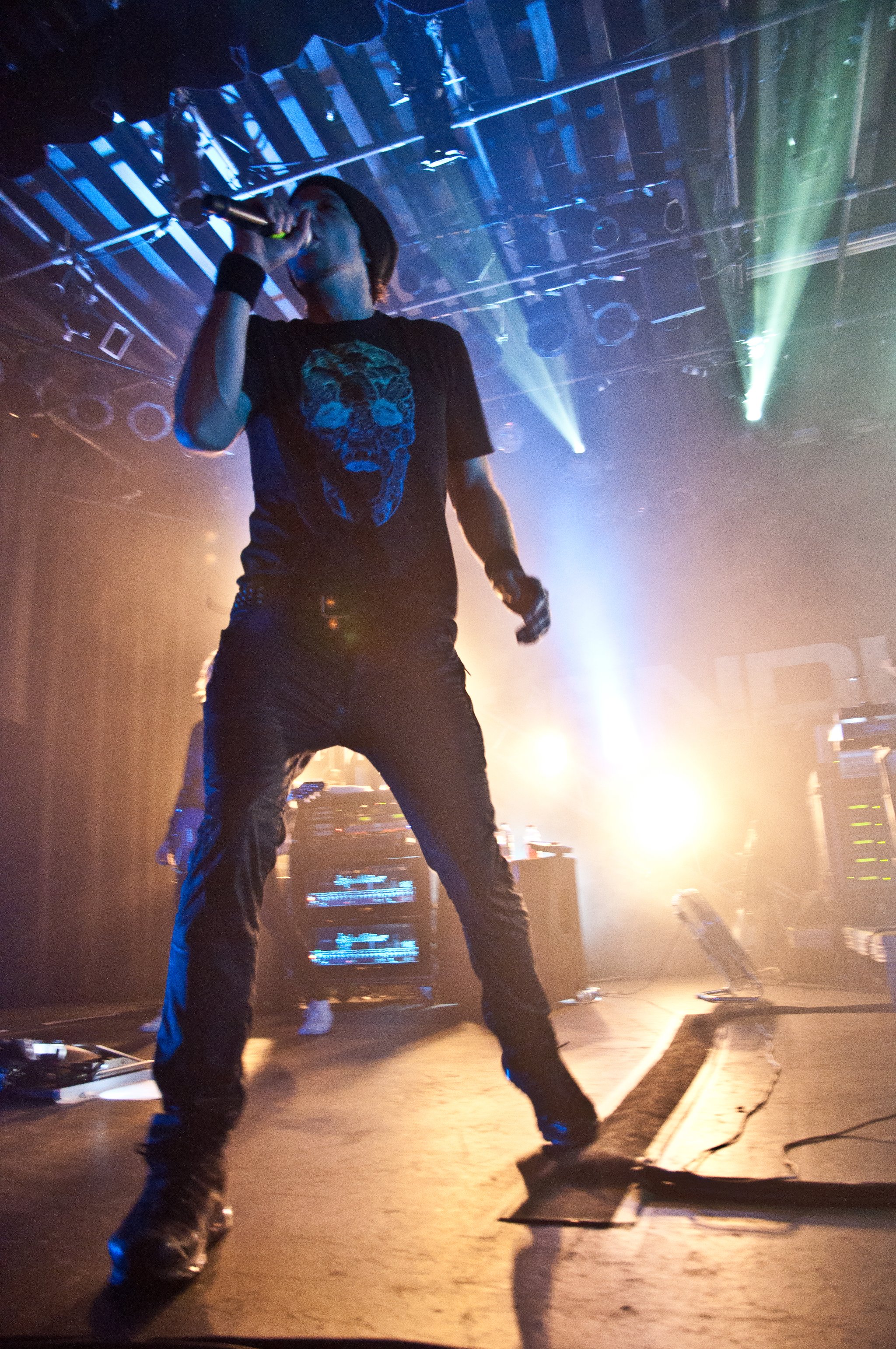Pendulum - photo 22
