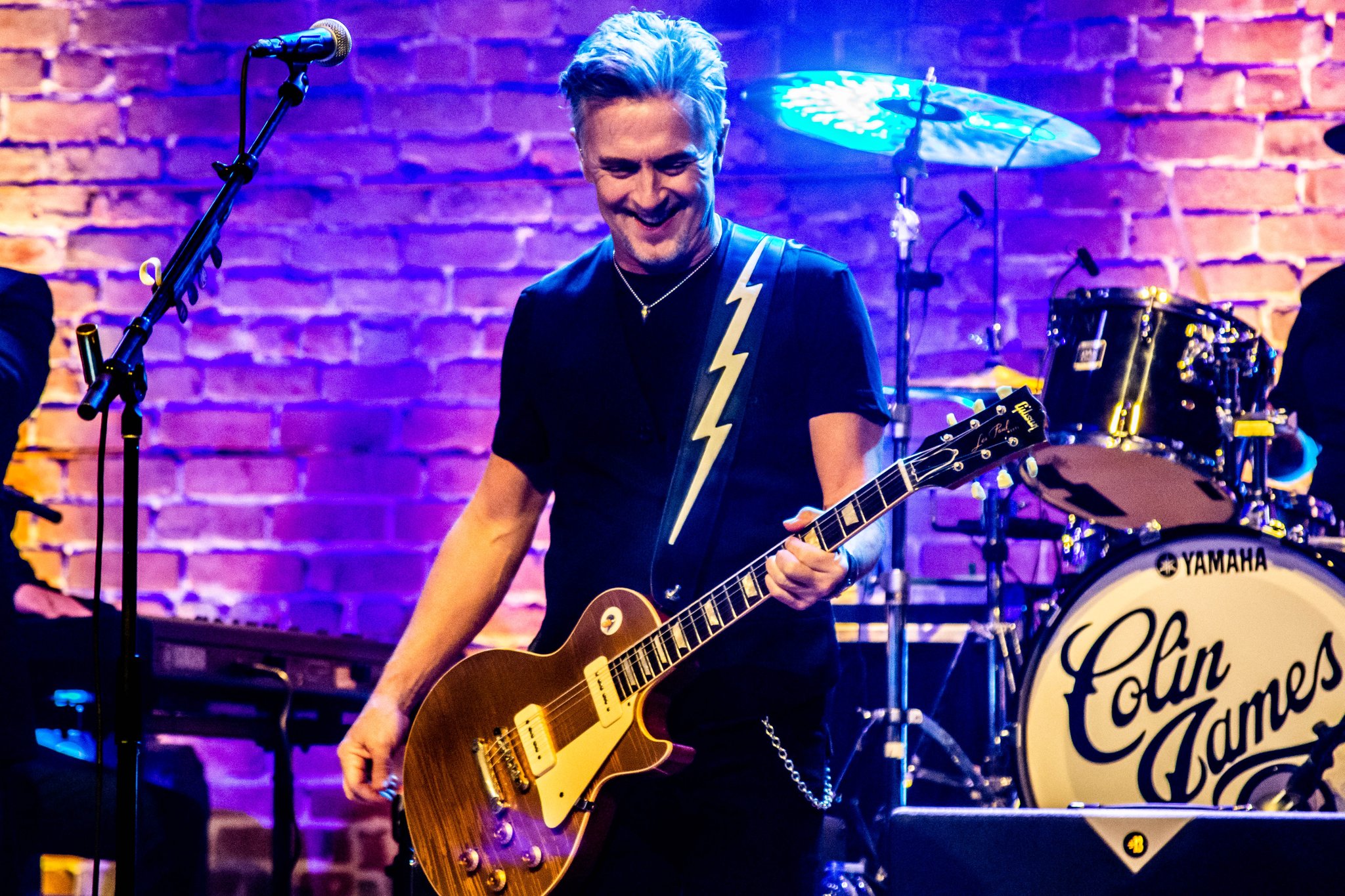 Colin James - photo 5