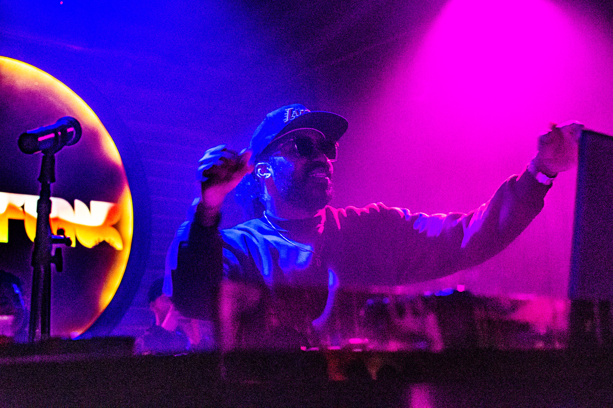 Dâm-Funk - photo 12