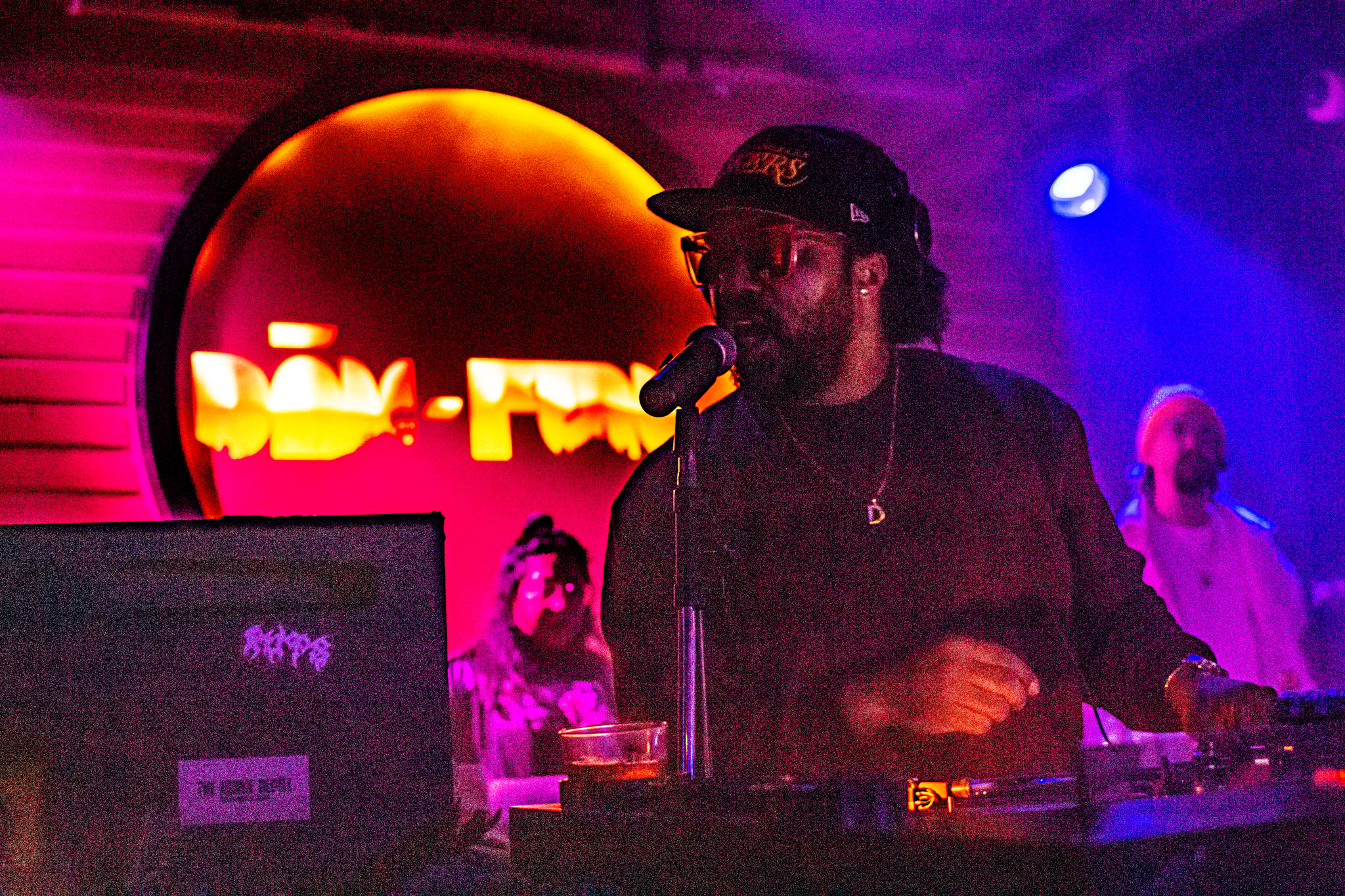 Dâm-Funk - photo 18