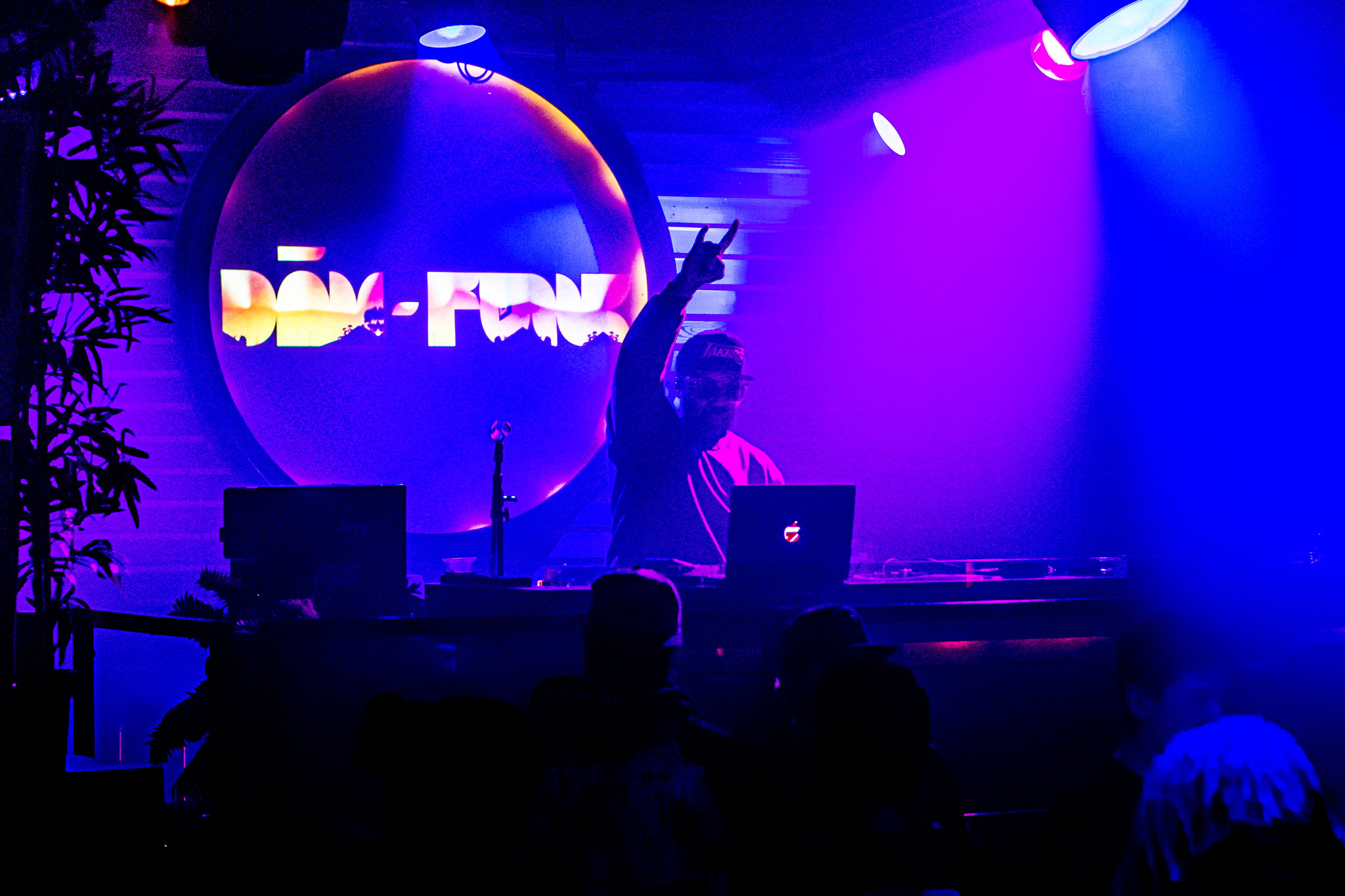 Dâm-Funk - photo 19