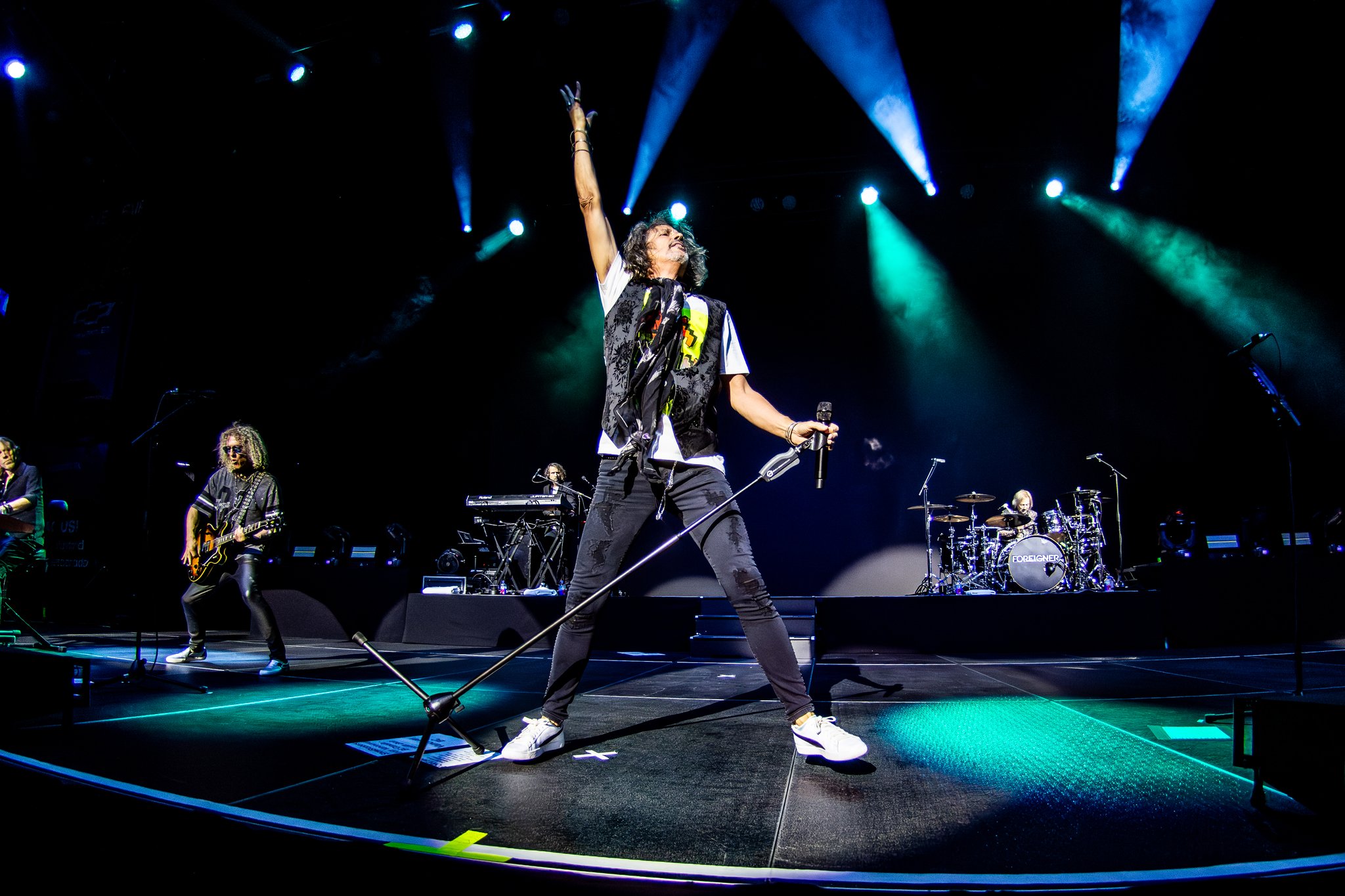Foreigner - photo 32