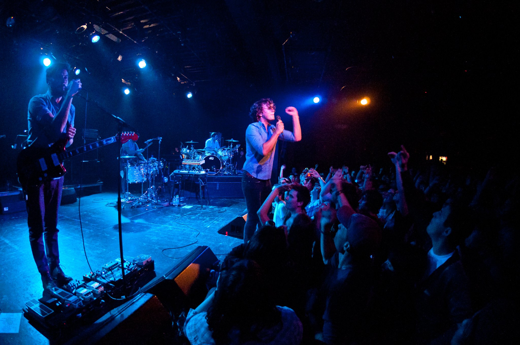 Friendly Fires - photo 8