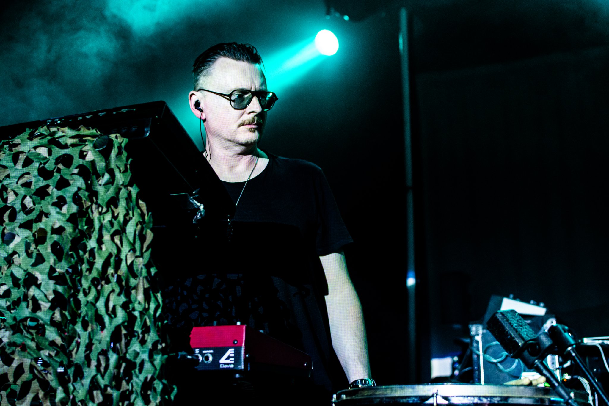 Front Line Assembly - photo 7