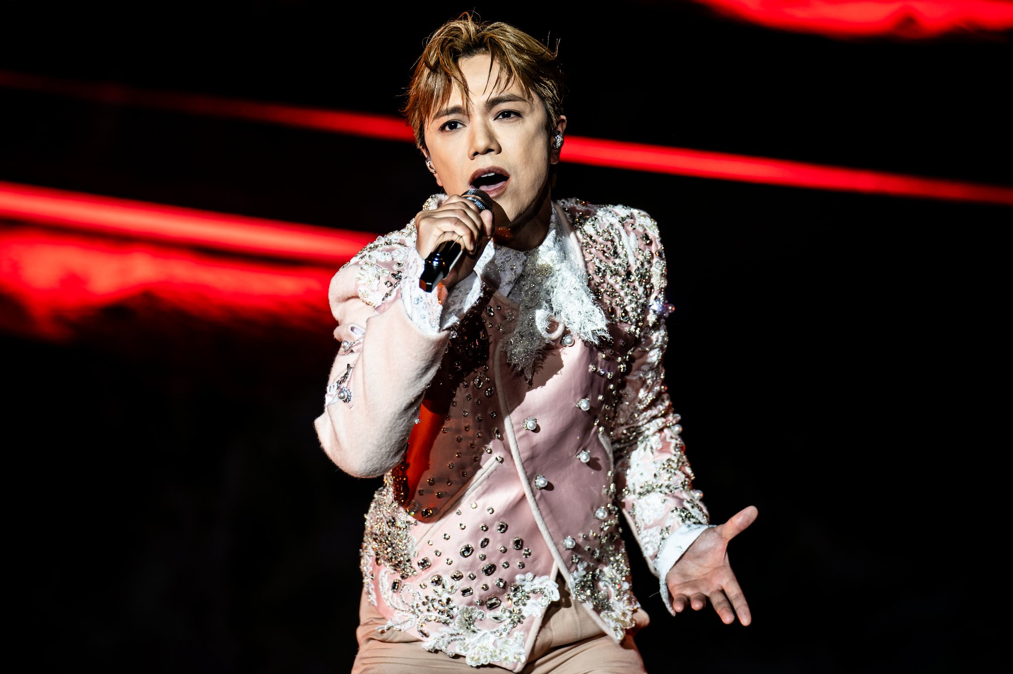 Hins Cheung - photo 11