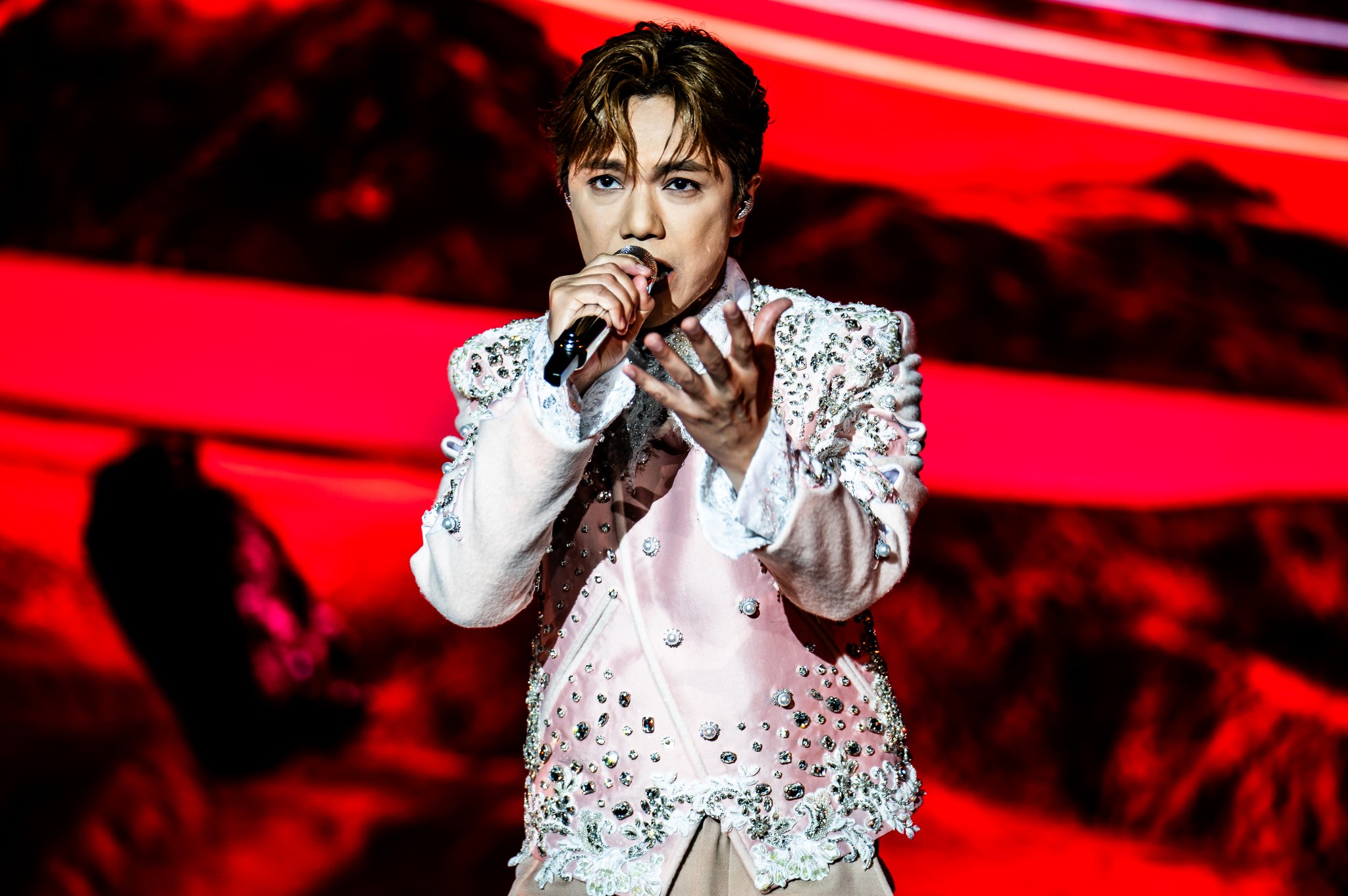 Hins Cheung - photo 12