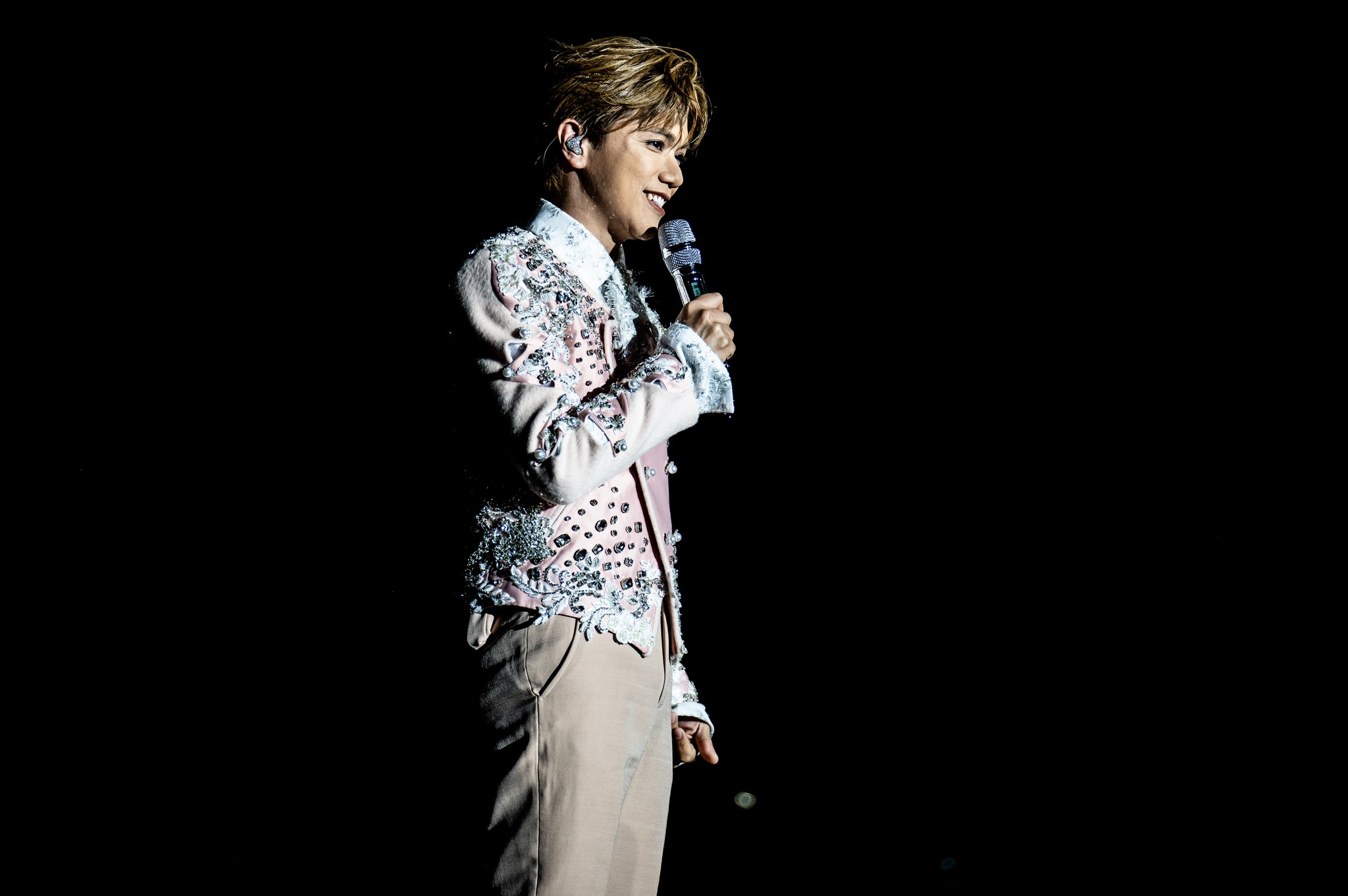 Hins Cheung - photo 21