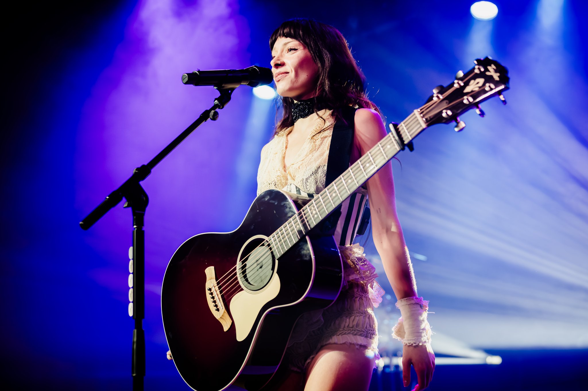 HOLLY HUMBERSTONE - photo 24