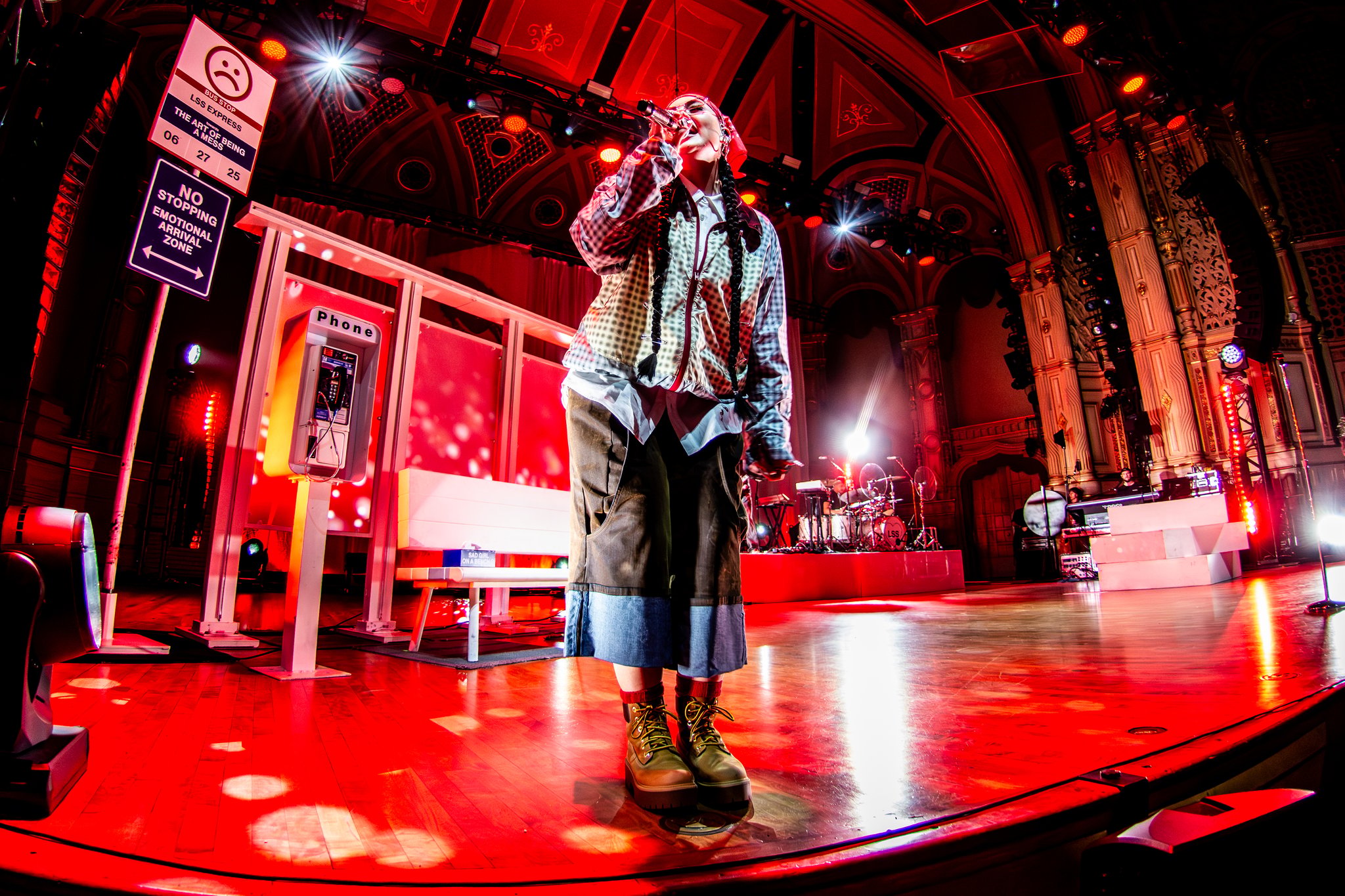Lauren Spencer Smith - photo 2
