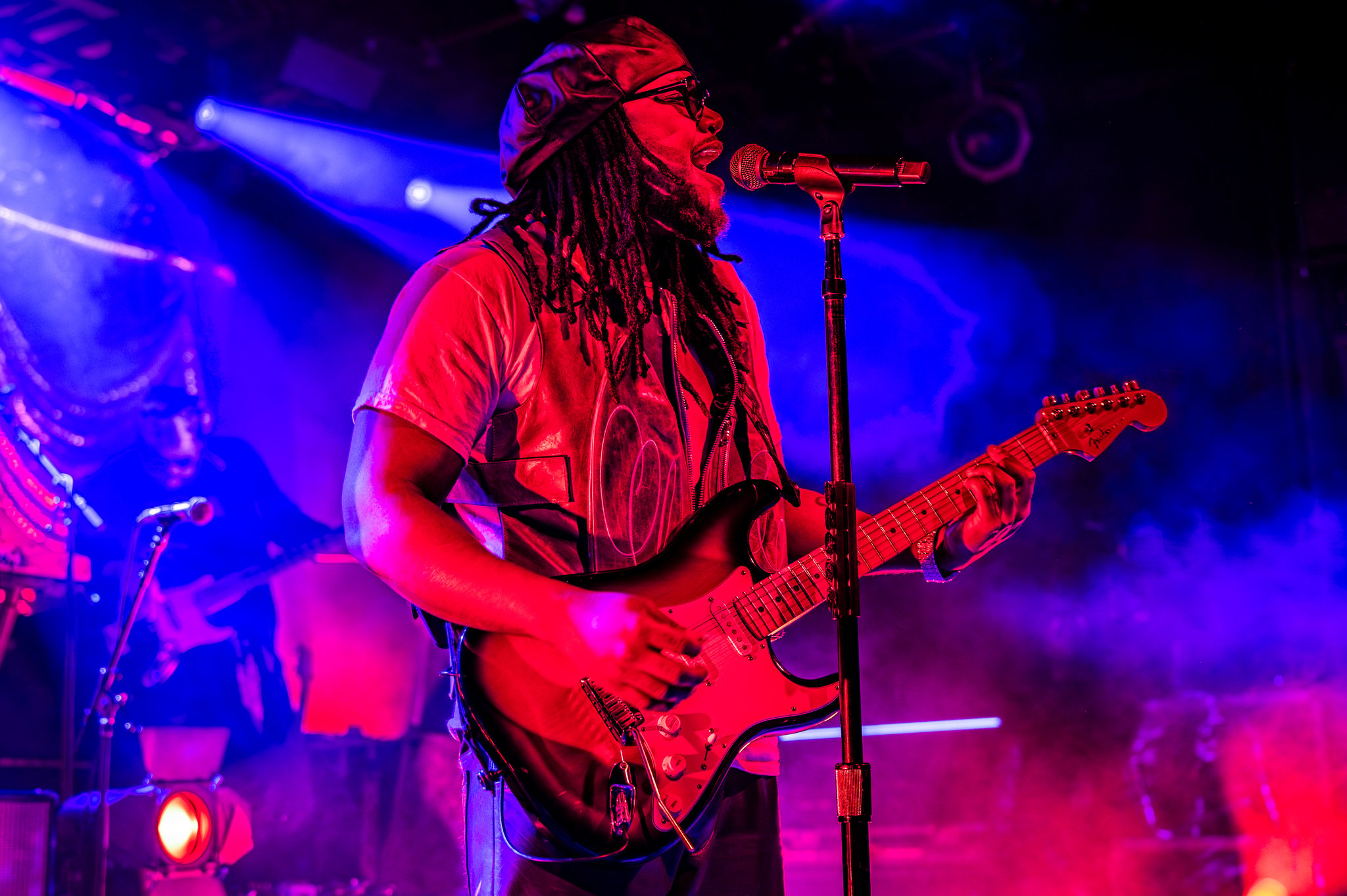 Leon Thomas - photo 8