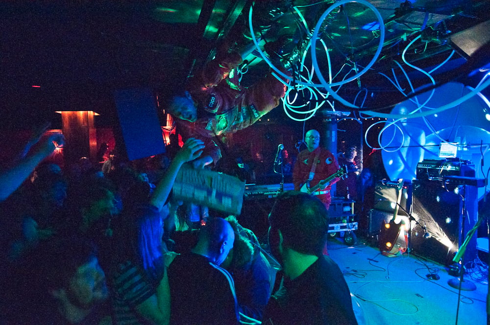 Man or Astro-Man - photo 15