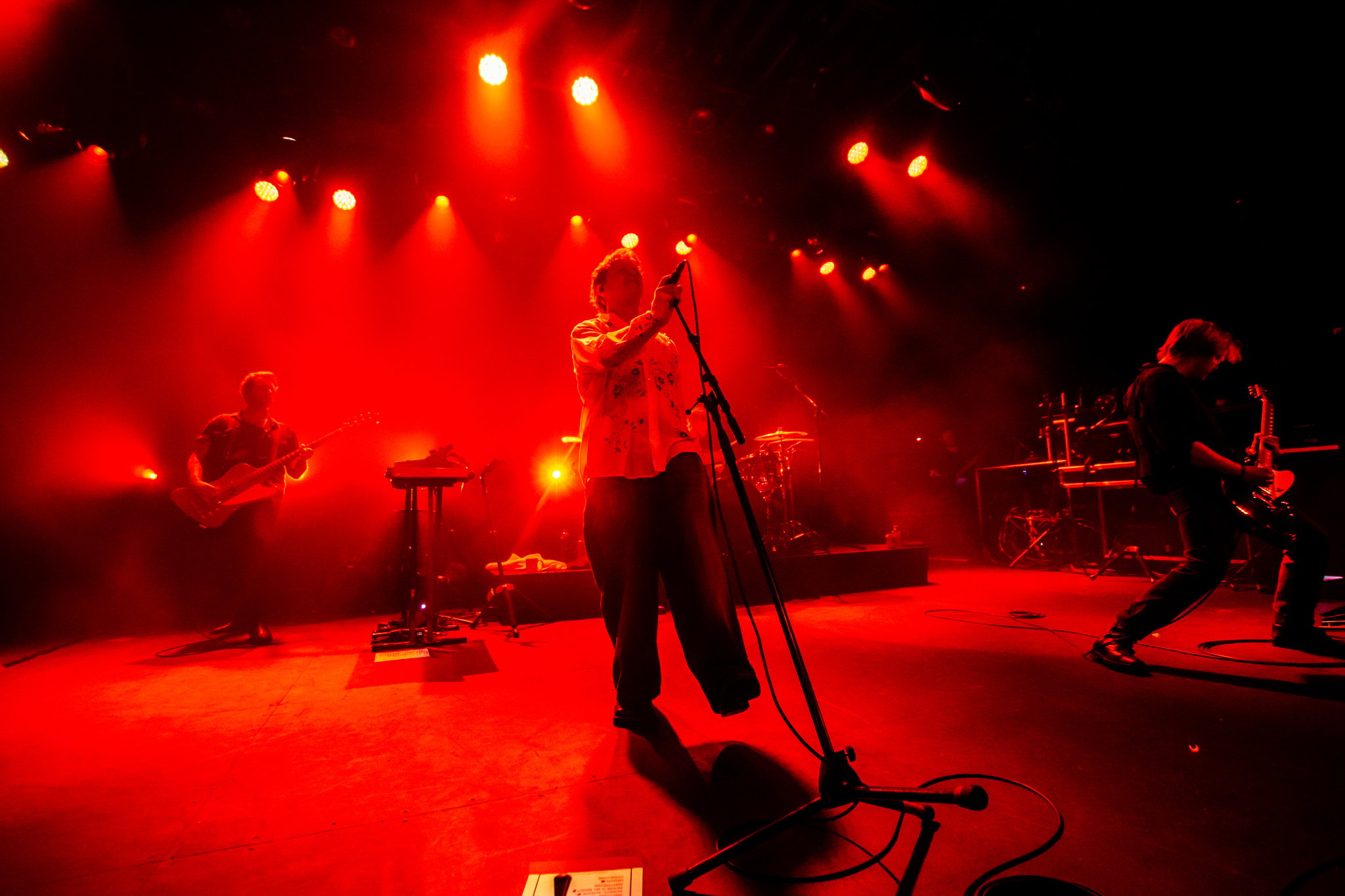 Nothing But Thieves - photo 10