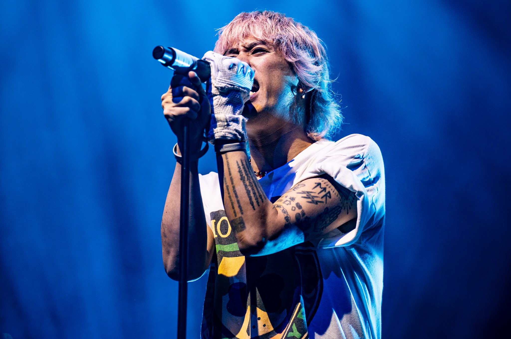 ONE OK ROCK - photo 3