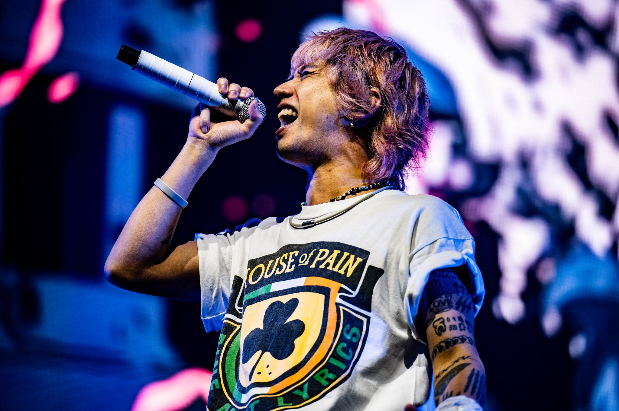 ONE OK ROCK - photo 9