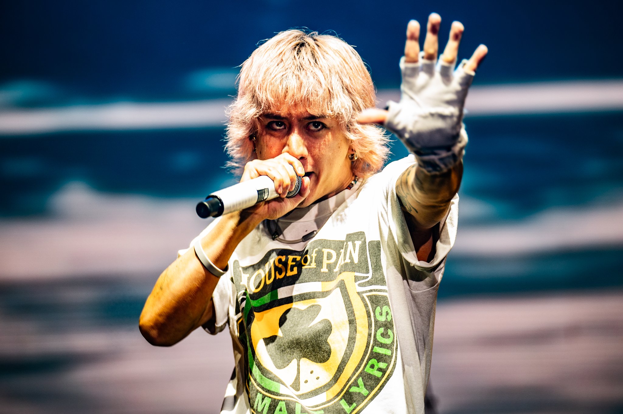 ONE OK ROCK - photo 21