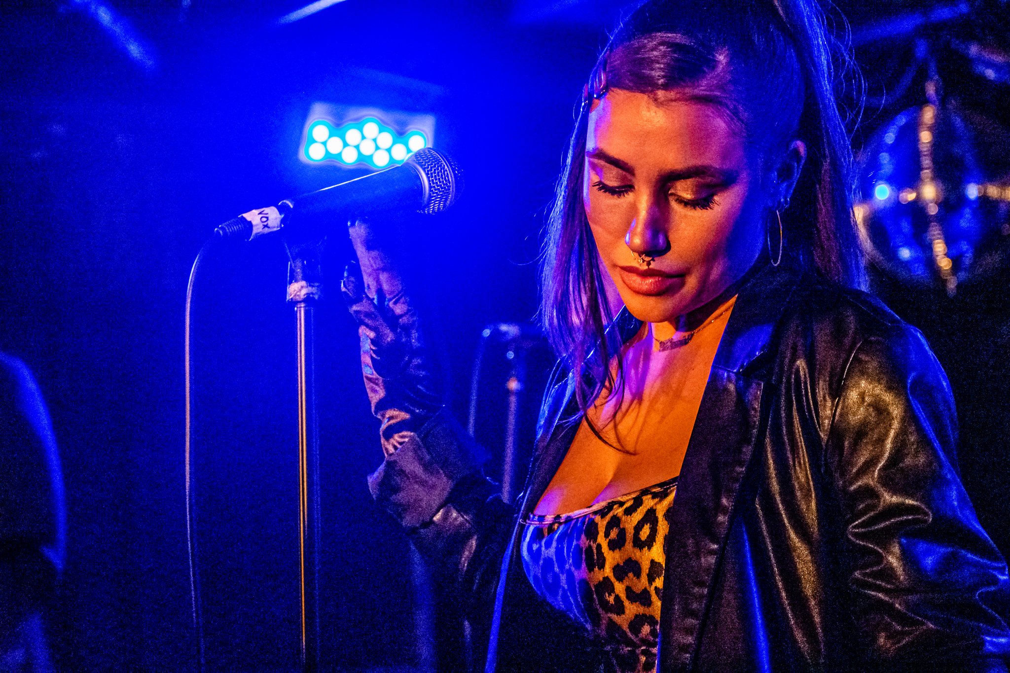 Phoenix Lauren - photo 2