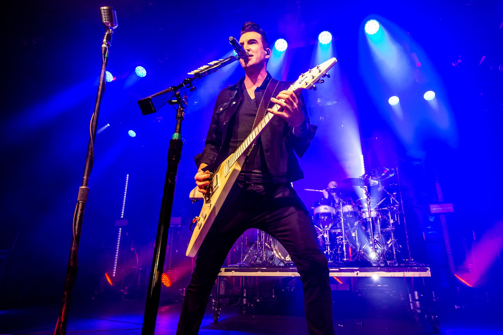 Theory of a Deadman - photo 22