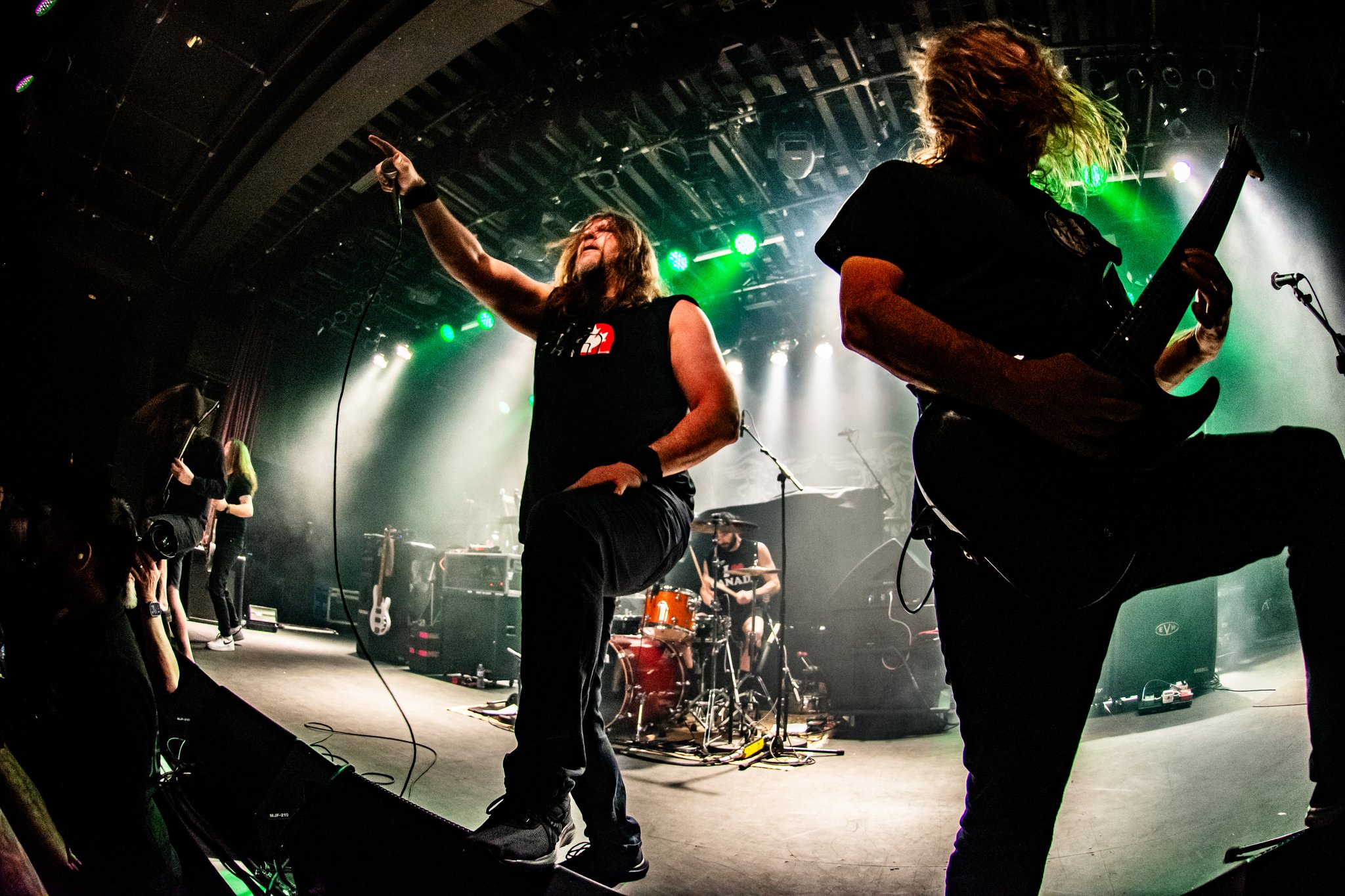 Unearth - photo 11