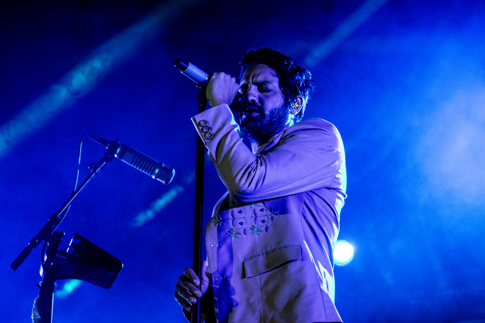 Young The Giant - photo 4