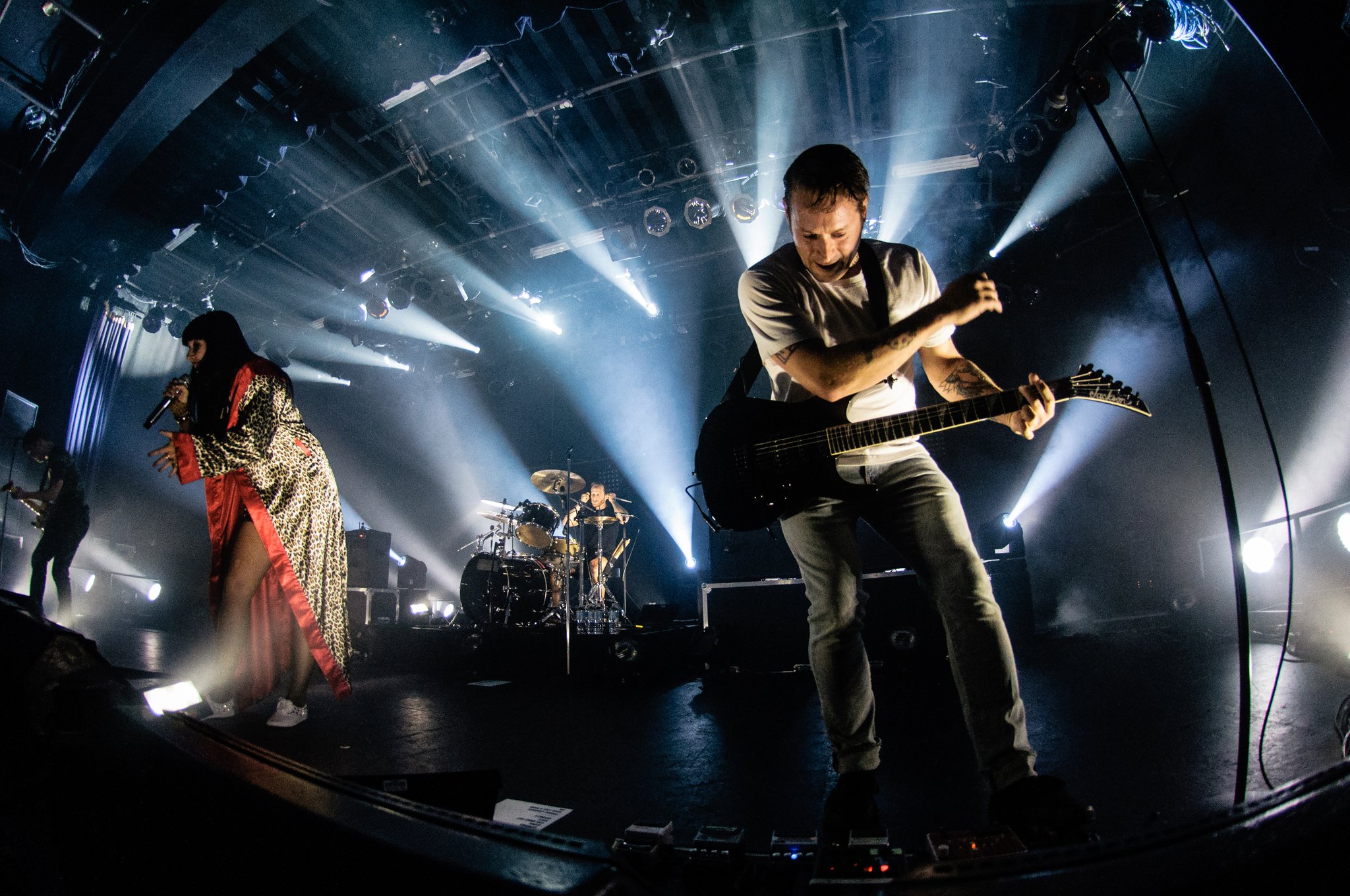 Sleigh Bells - photo 12