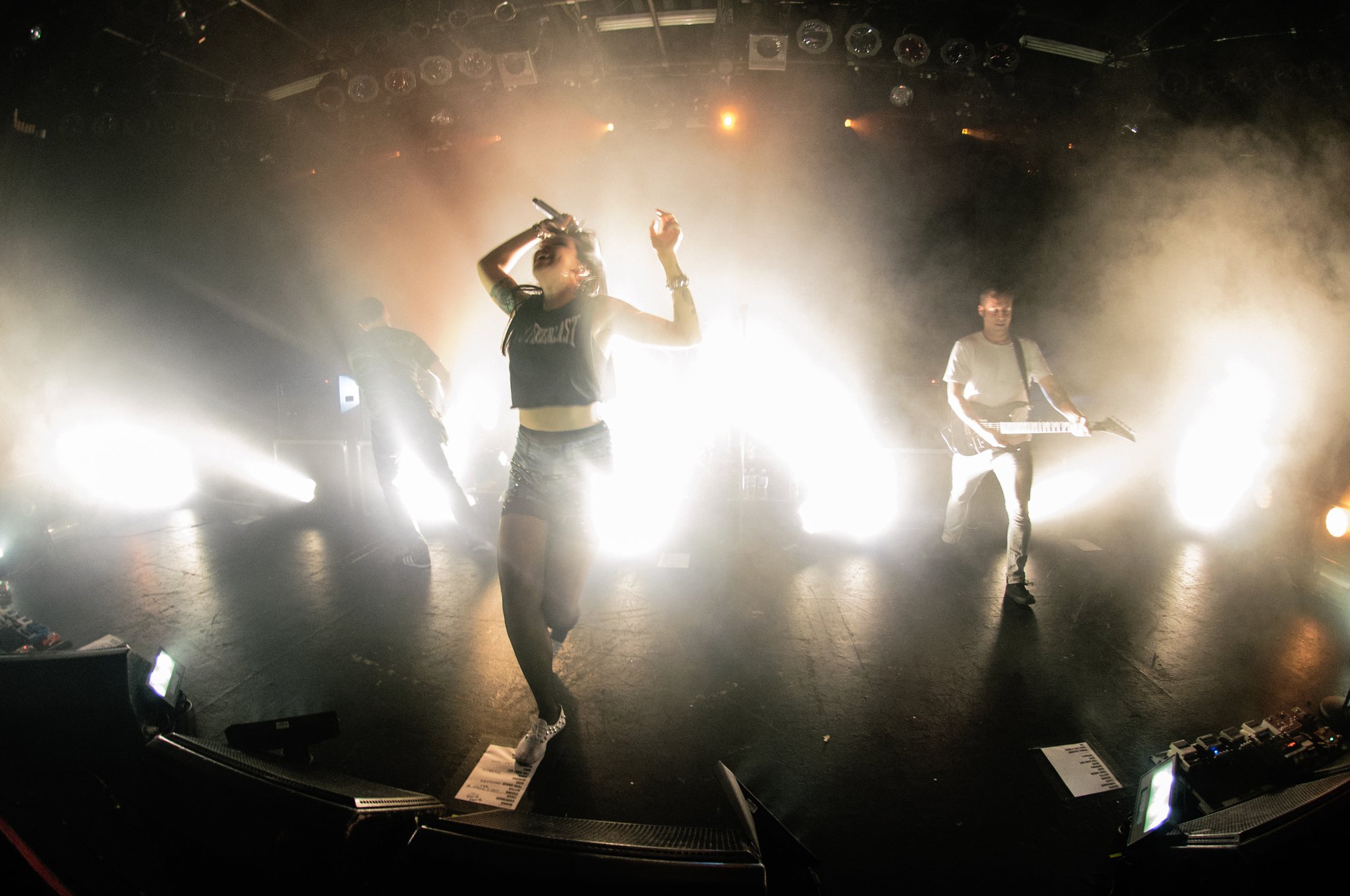 Sleigh Bells - photo 22