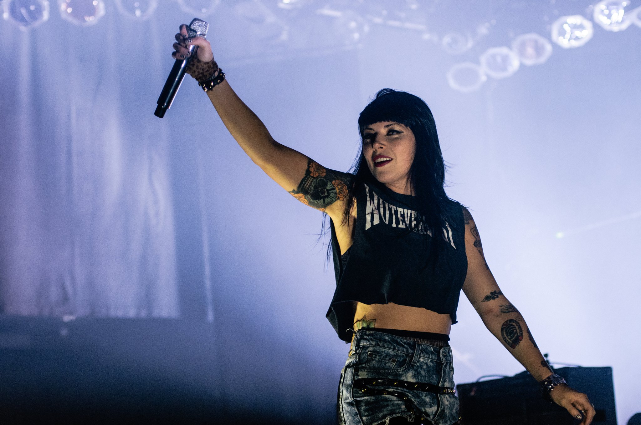 Sleigh Bells - photo 27