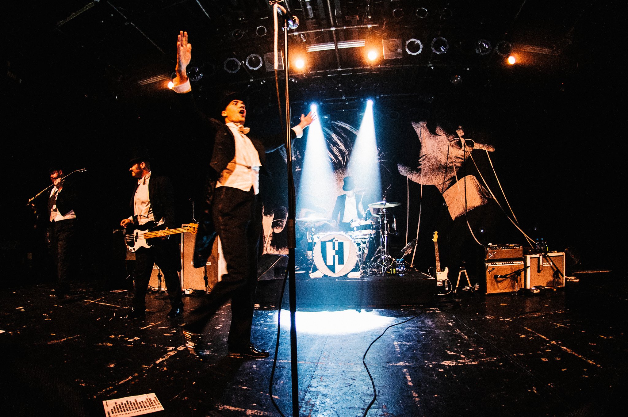The Hives - photo 1