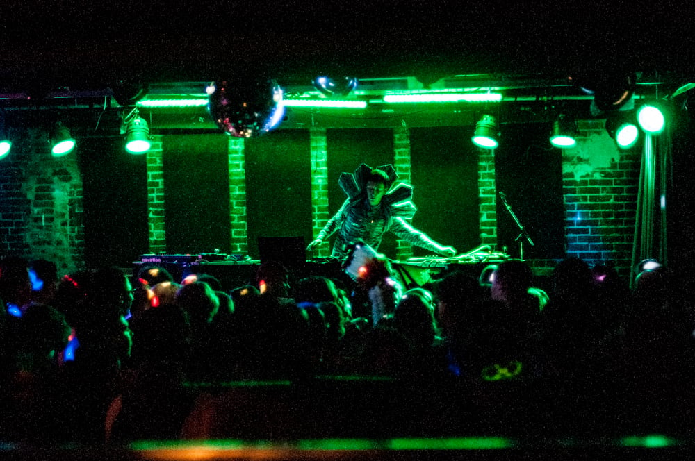 Totally Enormous Extinct Dinosaurs - photo 7