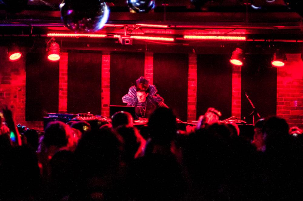 Totally Enormous Extinct Dinosaurs - photo 12