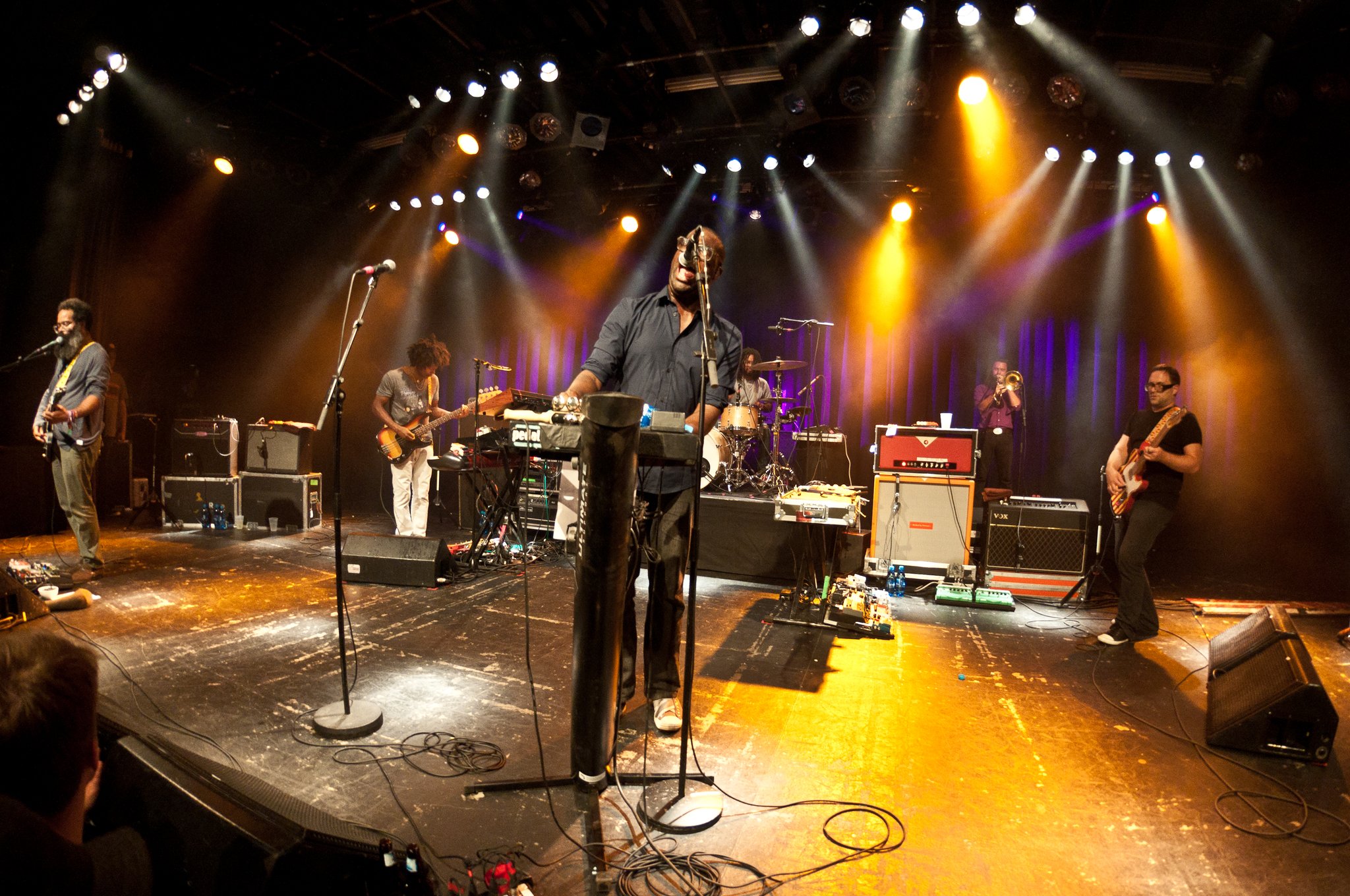 TV On The Radio - photo 21