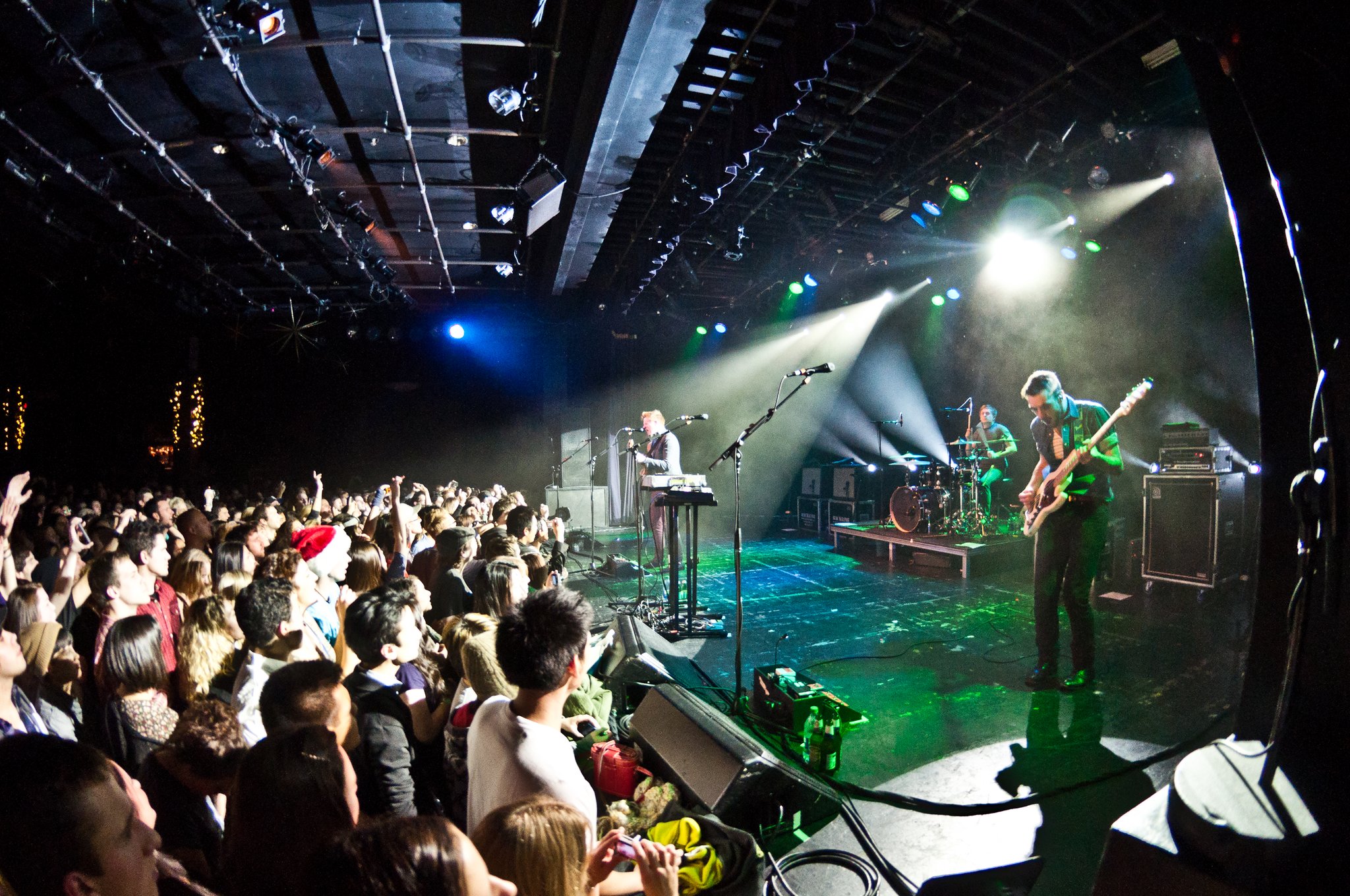 Two Door Cinema Club - photo 3