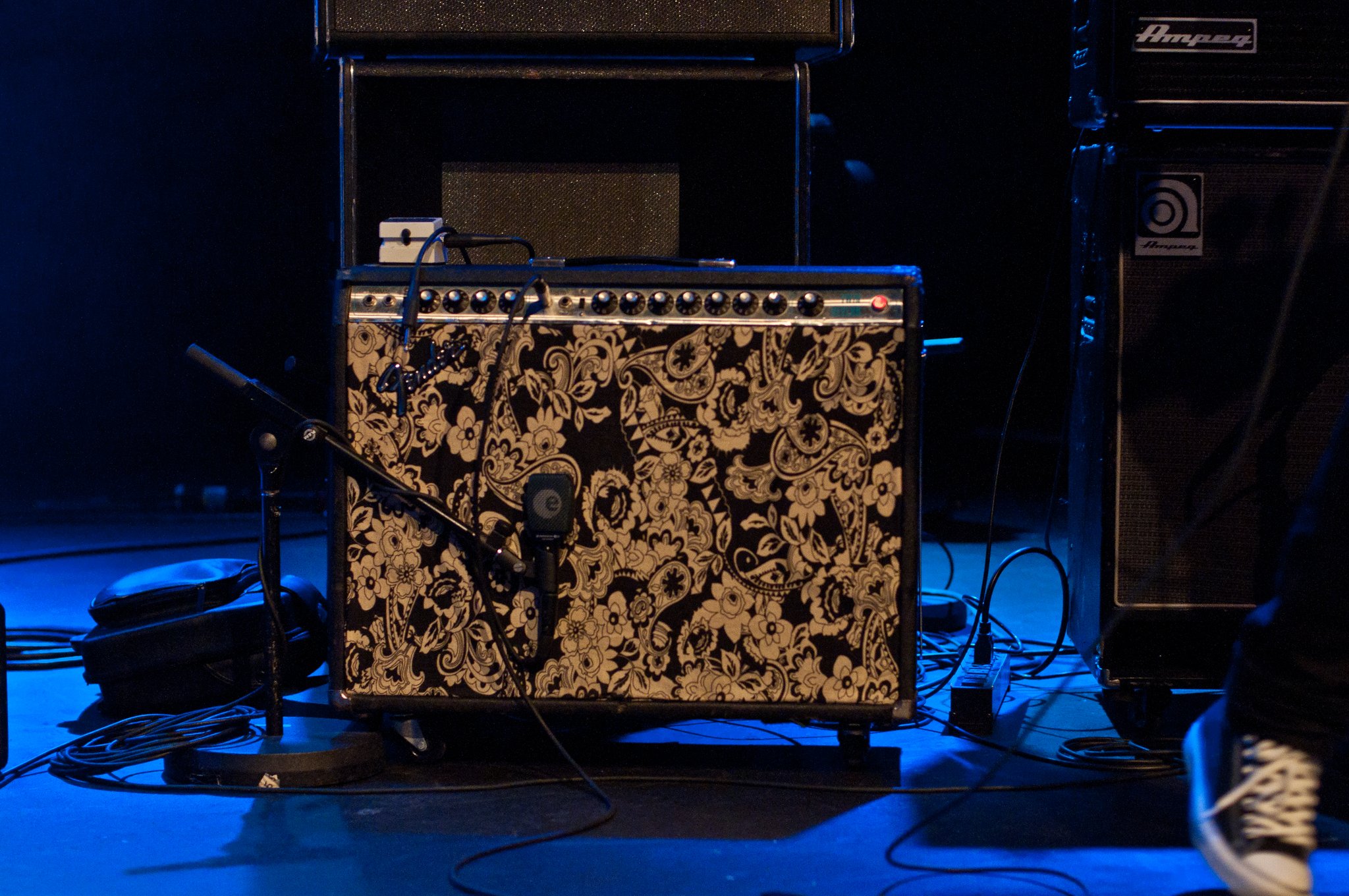 Yukon Blonde - photo 1