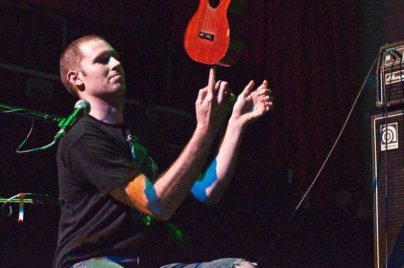 Chad Vangaalen at Olio Festival