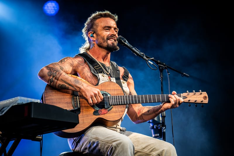 Xavier Rudd at Malkin Bowl