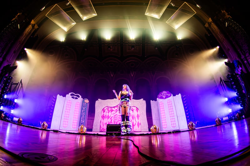 Ashnikko live at Orpheum Theatre, Vancouver, 2026-03-24 - concert photo 10 of 22