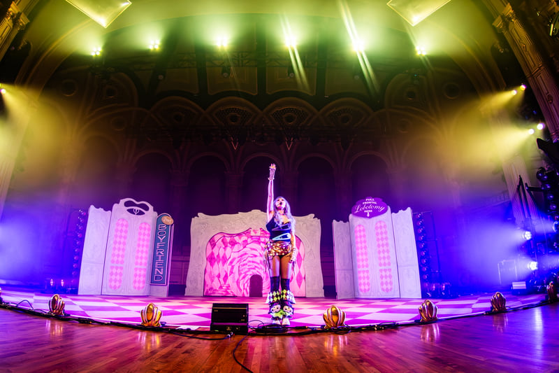 Ashnikko live at Orpheum Theatre, Vancouver, 2026-03-24 - concert photo 13 of 22