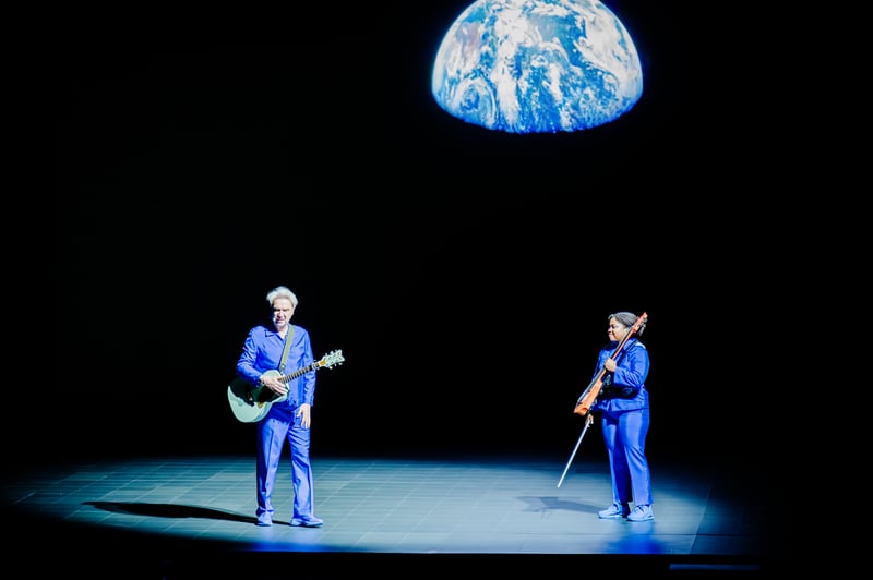 David Byrne live at Queen Elizabeth Theatre, Vancouver, 2026-04-04 - concert photo 5 of 18