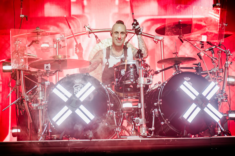 Electric Callboy live at PNE Forum, Vancouver, 2026-04-25 - concert photo 15 of 16