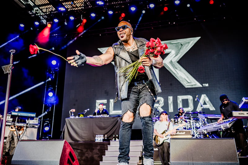 Flo Rida live at Freedom Mobile Arch, Vancouver, 2026-07-09 - concert photo 9 of 19